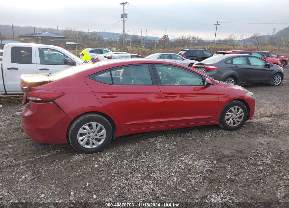 2017 HYUNDAI ELANTRA VIN: KMHD74LF5HU075894