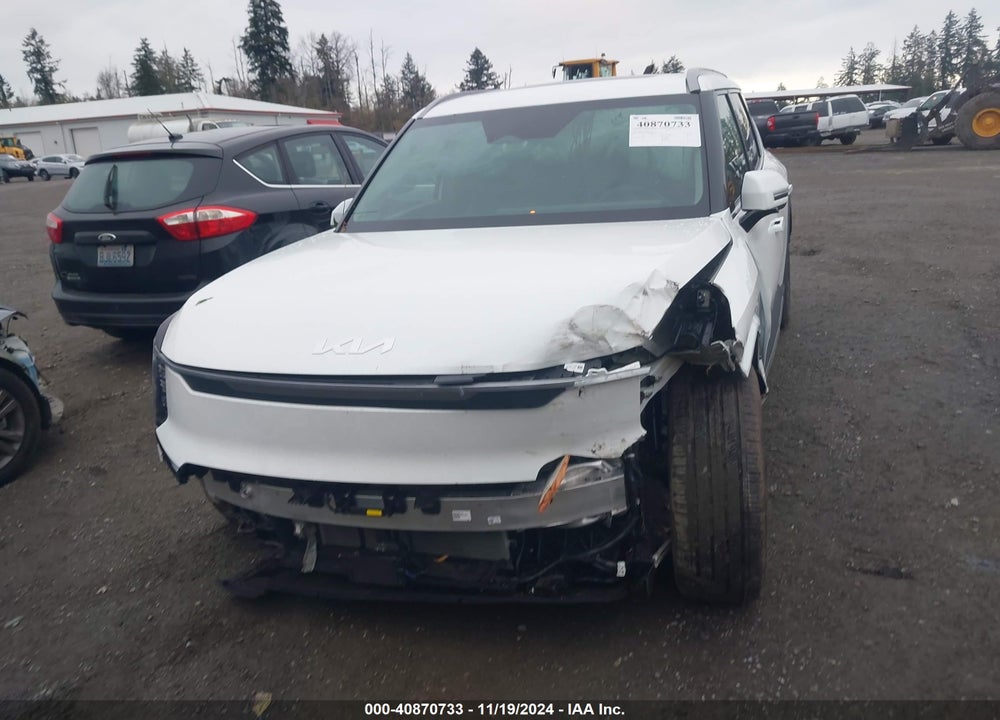 2024 KIA EV9 WIND VIN: KNDAFFS52R6022428