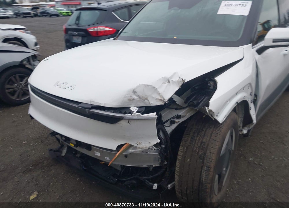 2024 KIA EV9 WIND VIN: KNDAFFS52R6022428