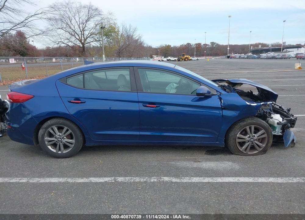 2017 HYUNDAI ELANTRA SE VIN: 5NPD84LF3HH108855