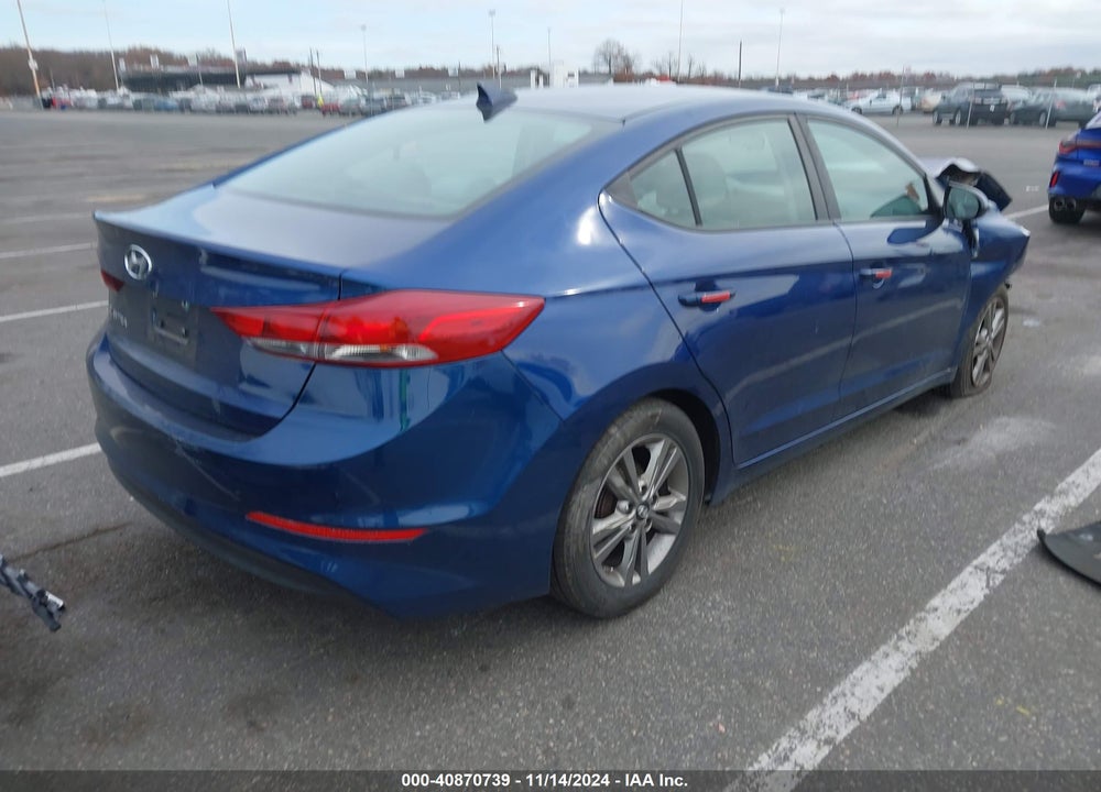 2017 HYUNDAI ELANTRA SE VIN: 5NPD84LF3HH108855