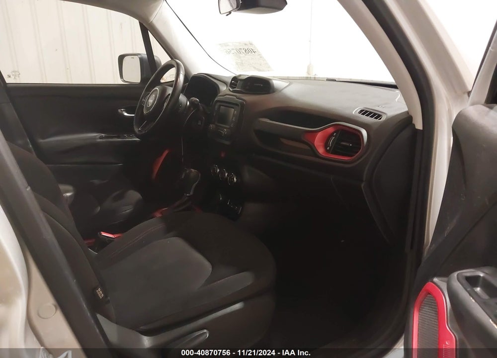 2015 JEEP RENEGADE TRAILHAWK VIN: ZACCJBCT0FPB57237