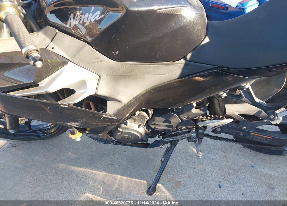 2019 KAWASAKI EX400 VIN: JKAEXKG14KDA28596