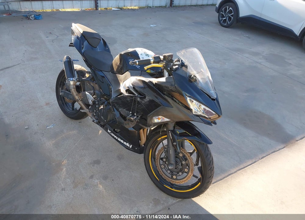 2019 KAWASAKI EX400 VIN: JKAEXKG14KDA28596