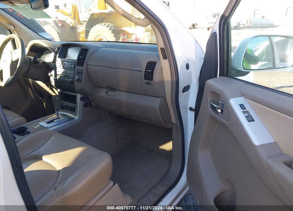 2008 NISSAN PATHFINDER SE V8 VIN: 5N1BR18B18C632022