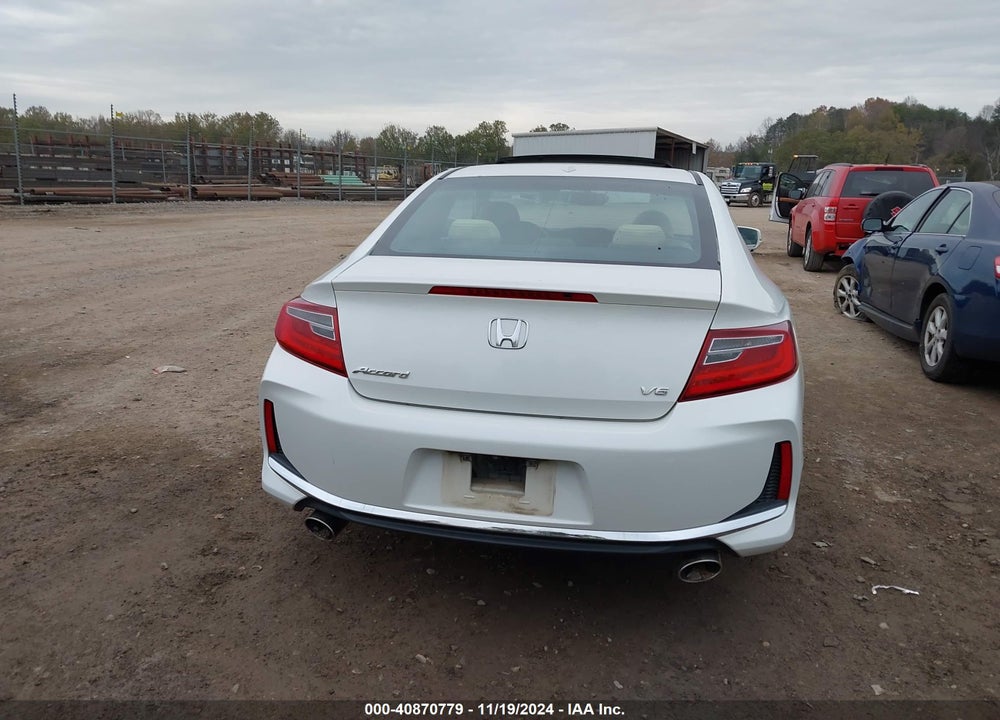 2016 HONDA ACCORD VIN: 1HGCT2B80GA002212