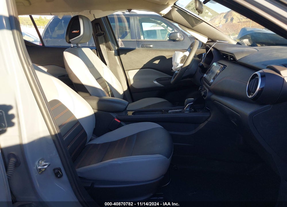 2024 NISSAN KICKS SR XTRONIC CVT VIN: 3N1CP5DV2RL493419