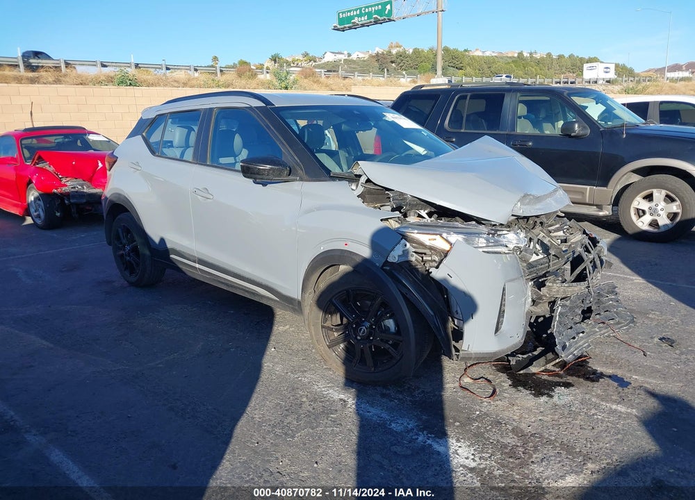 2024 NISSAN KICKS SR XTRONIC CVT VIN: 3N1CP5DV2RL493419