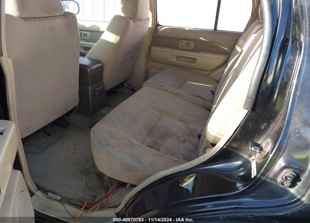 1998 NISSAN PATHFINDER LE/XE VIN: JN8AR05S5WW228686
