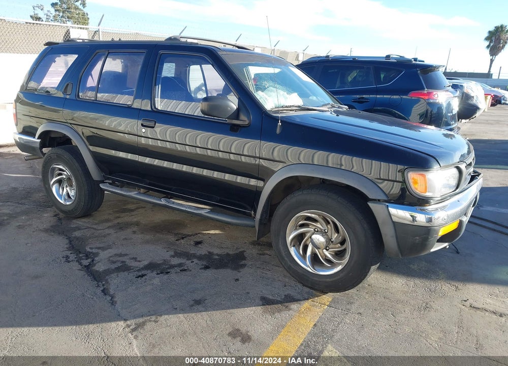 1998 NISSAN PATHFINDER LE/XE VIN: JN8AR05S5WW228686