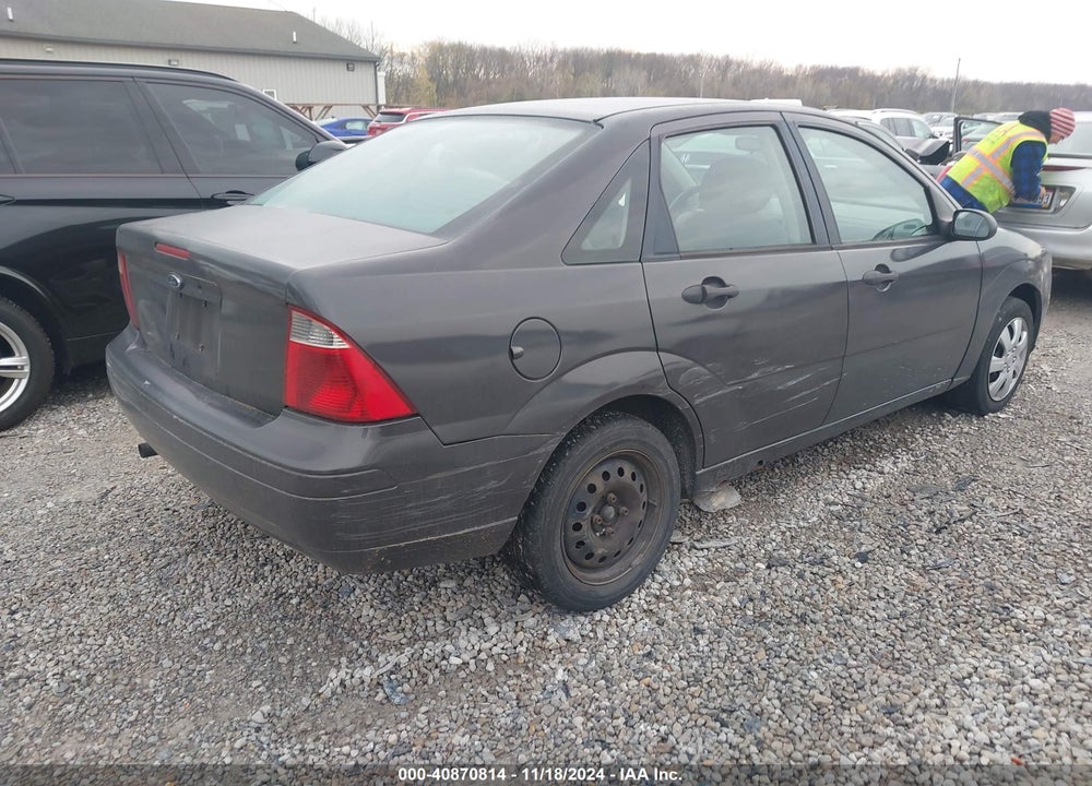 2006 FORD FOCUS ZX4 VIN: 1FAFP34N06W187863