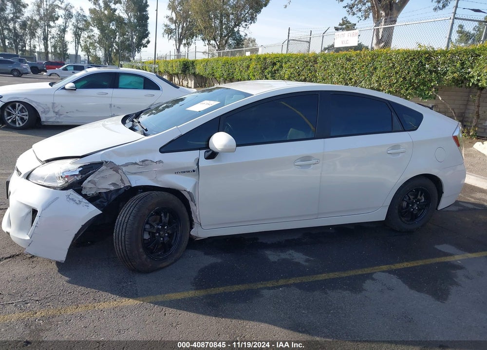 2013 TOYOTA PRIUS FOUR VIN: JTDKN3DUXD1681132