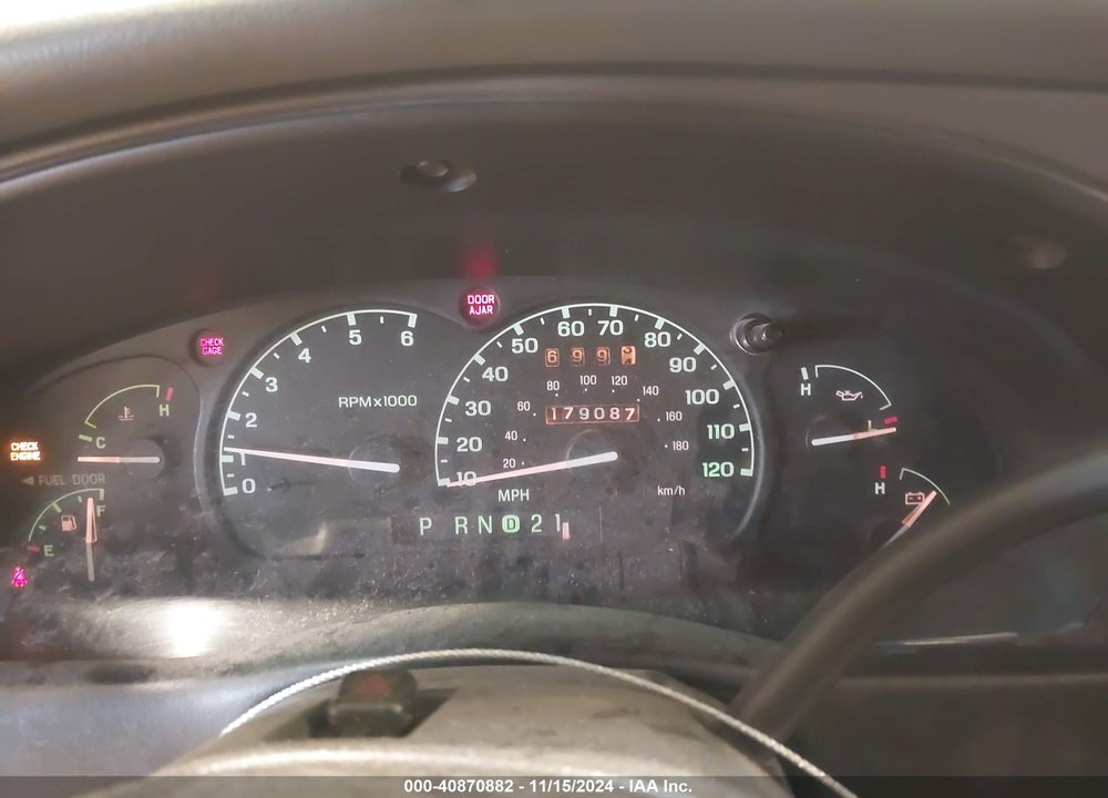2001 FORD EXPLORER XLT VIN: 1FMZU73E01ZA77942
