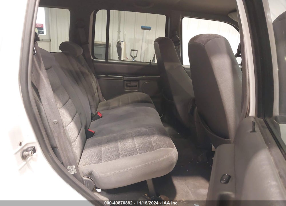 2001 FORD EXPLORER XLT VIN: 1FMZU73E01ZA77942