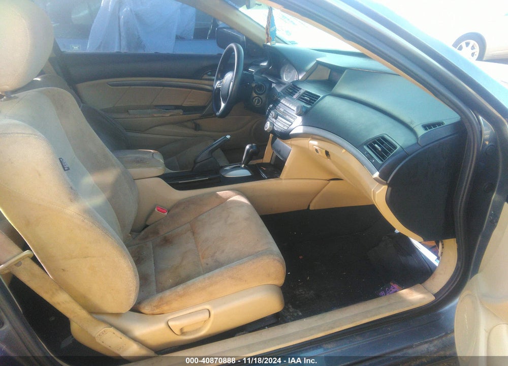 2012 HONDA ACCORD 2.4 EX VIN: 1HGCS1B77CA004277
