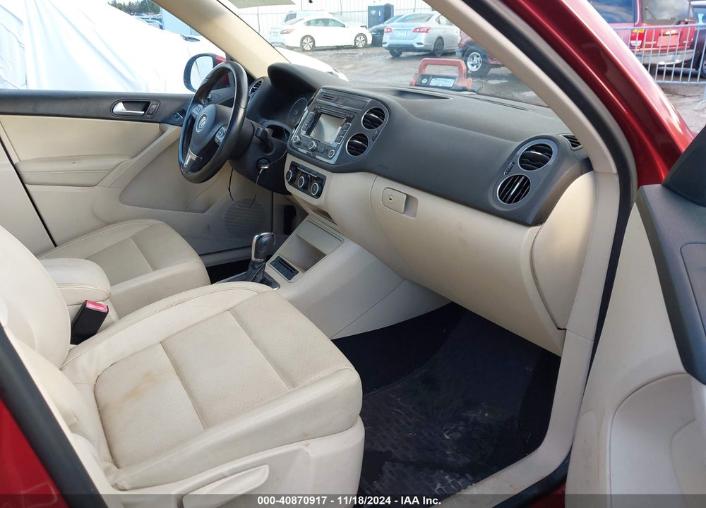 2012 VOLKSWAGEN TIGUAN SE VIN: WVGAV7AX6CW005839
