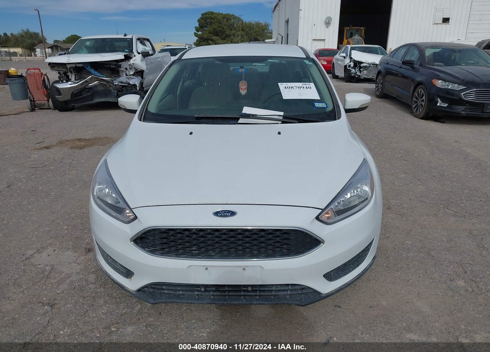 2017 FORD FOCUS SE VIN: 1FADP3K20HL204598