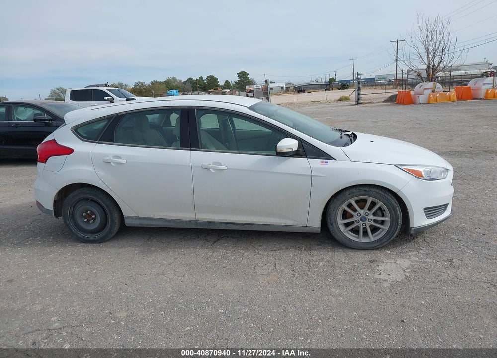 2017 FORD FOCUS SE VIN: 1FADP3K20HL204598