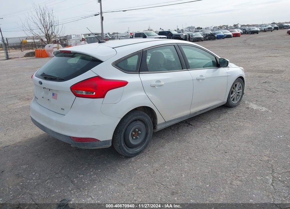 2017 FORD FOCUS SE VIN: 1FADP3K20HL204598