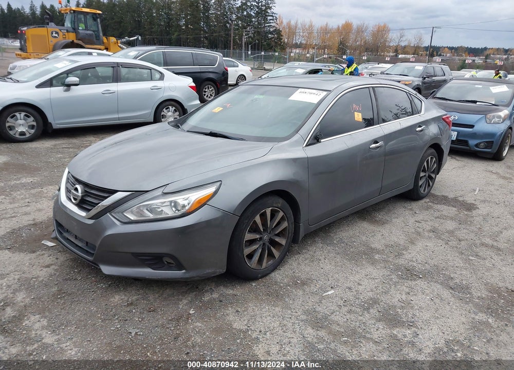 2017 NISSAN ALTIMA VIN: 1N4AL3AP1HN304547