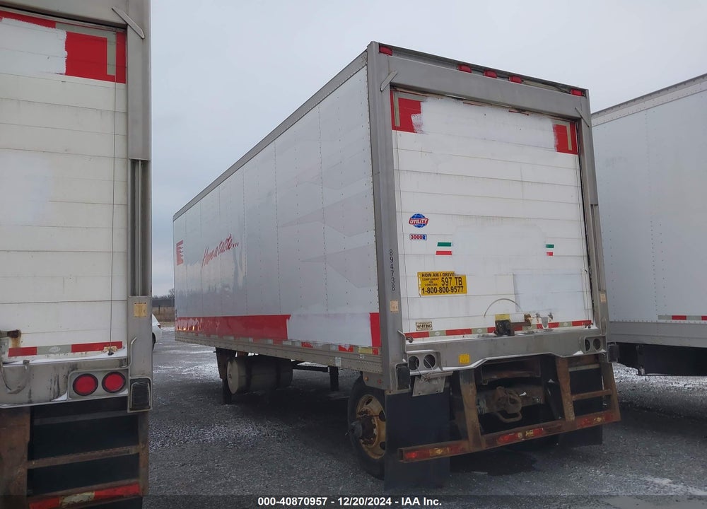 2012 UTILITY TRAILER MFG --- VIN: 1UYVS1289CM324703