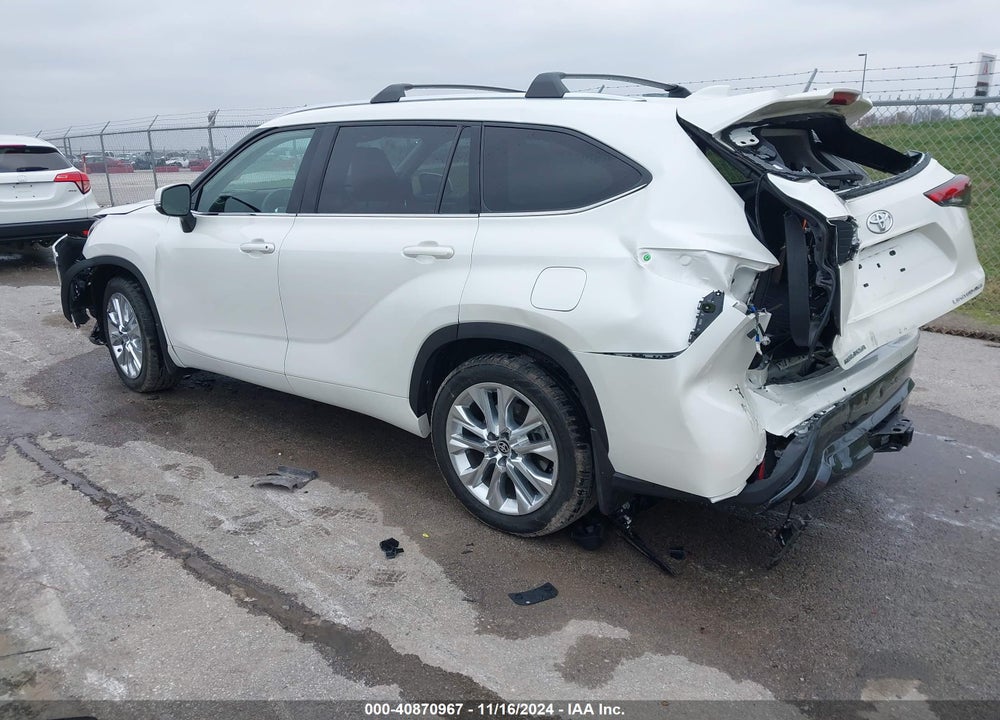 2021 TOYOTA HIGHLANDER LIMITED VIN: 5TDDZRBHXMS530798