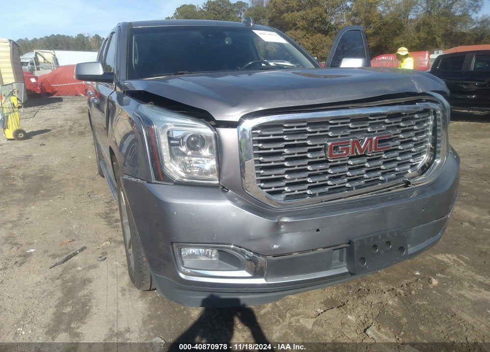 2018 GMC YUKON DENALI VIN: 1GKS2CKJ9JR258979
