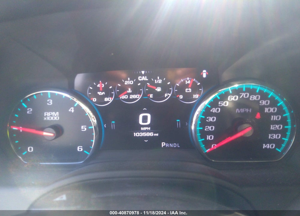 2018 GMC YUKON DENALI VIN: 1GKS2CKJ9JR258979