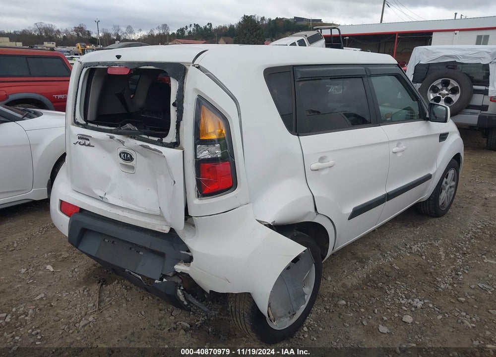 2011 KIA SOUL VIN: KNDJT2A28B7297794