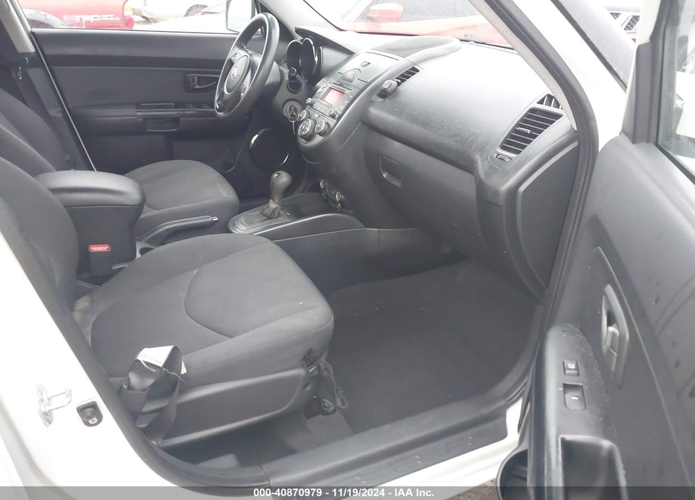 2011 KIA SOUL VIN: KNDJT2A28B7297794