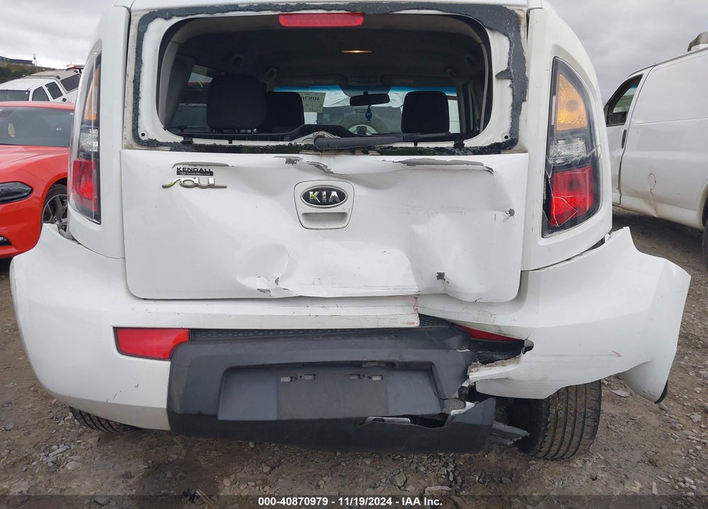 2011 KIA SOUL VIN: KNDJT2A28B7297794