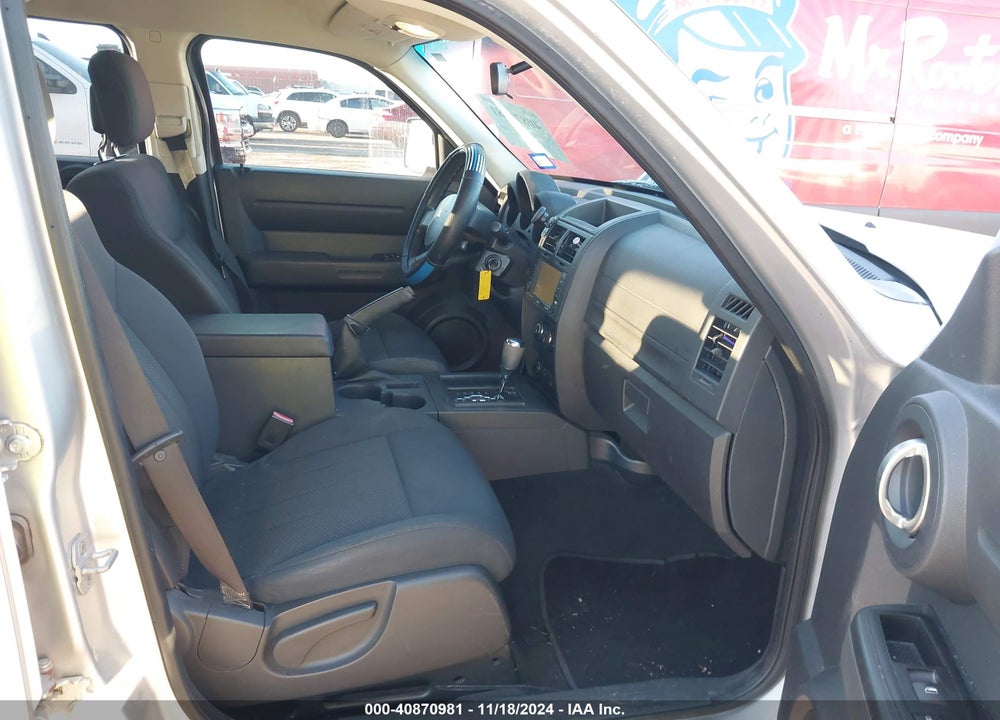 2011 DODGE NITRO HEAT VIN: 1D4PT4GK6BW554196