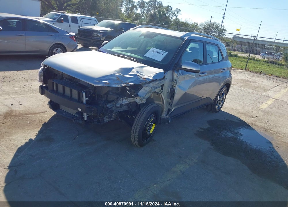 2024 HYUNDAI VENUE SEL VIN: KMHRC8A38RU322523