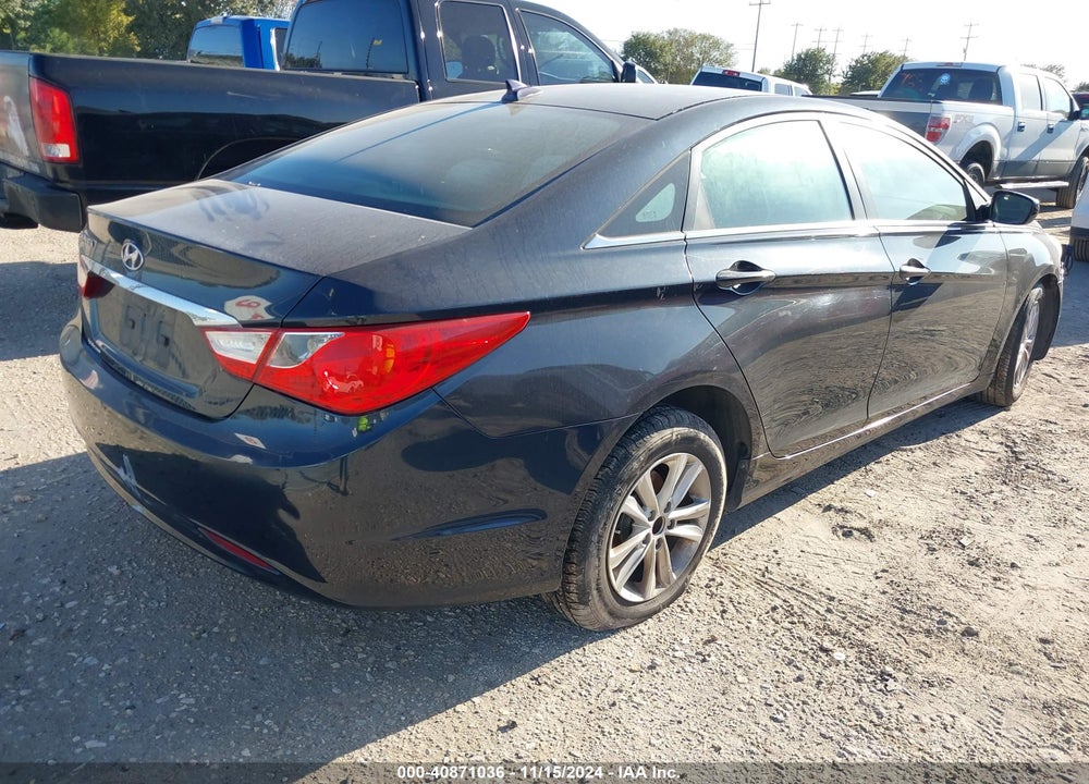 2013 HYUNDAI SONATA GLS VIN: 5NPEB4AC3DH681540