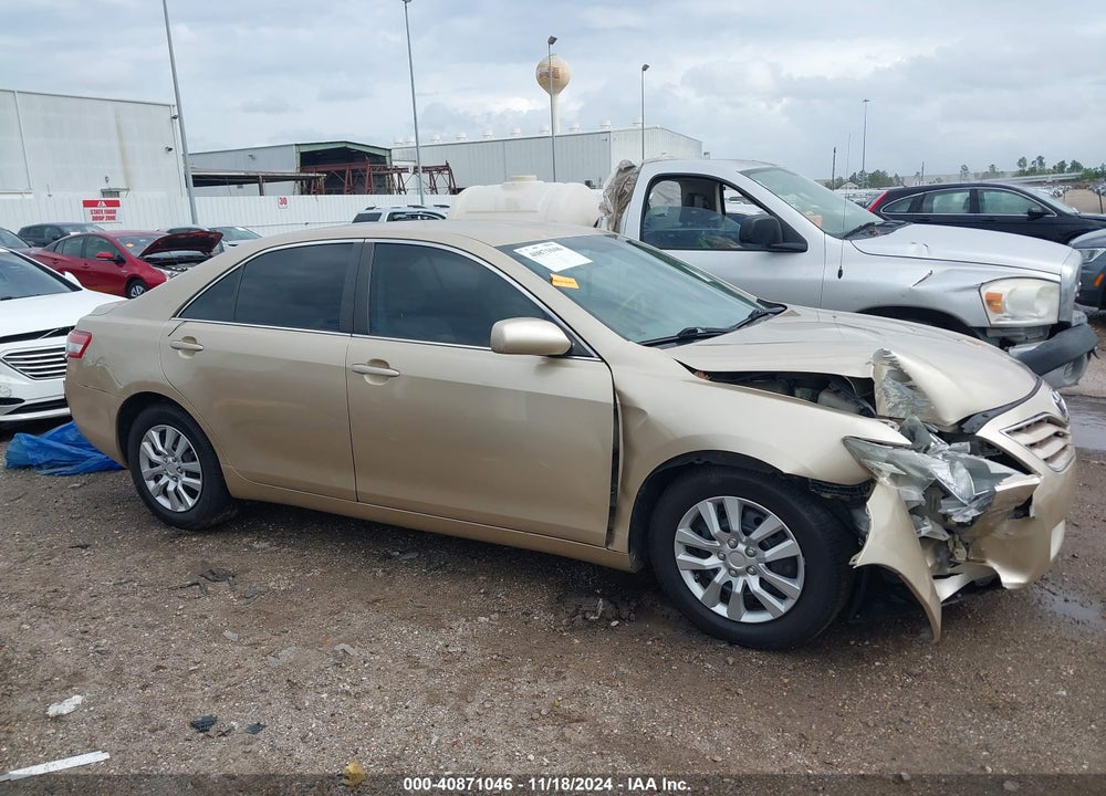 2011 TOYOTA CAMRY LE VIN: 4T1BF3EK5BU166850