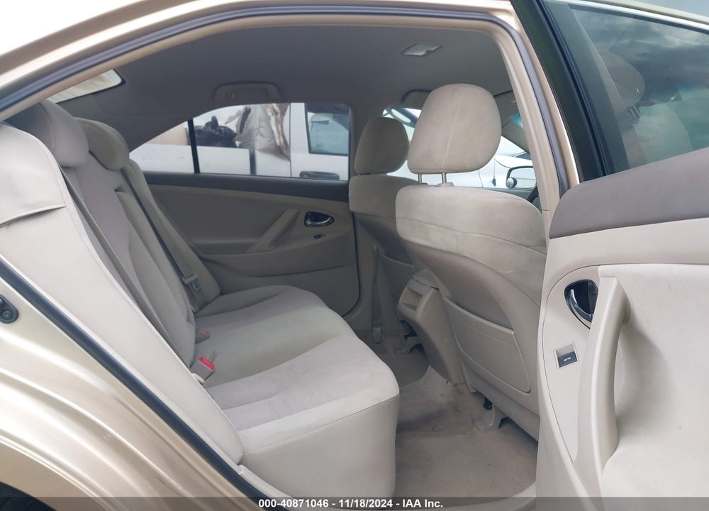 2011 TOYOTA CAMRY LE VIN: 4T1BF3EK5BU166850