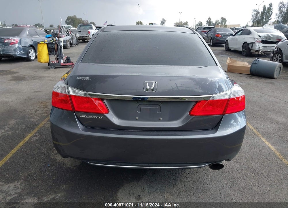 2015 HONDA ACCORD LX VIN: 1HGCR2F31FA136786