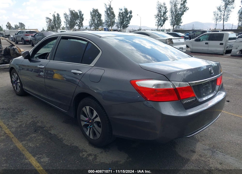 2015 HONDA ACCORD LX VIN: 1HGCR2F31FA136786