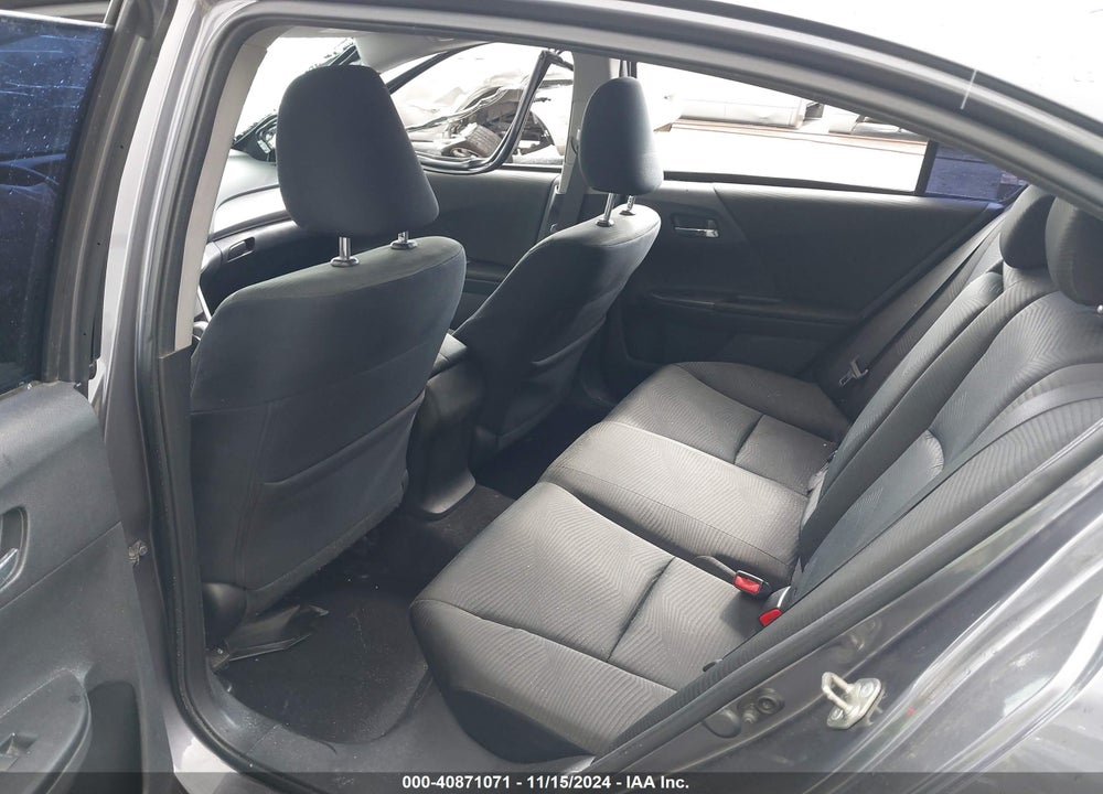 2015 HONDA ACCORD LX VIN: 1HGCR2F31FA136786