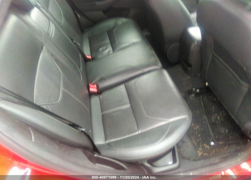 2015 FORD FOCUS SE VIN: 1FADP3K20FL302883