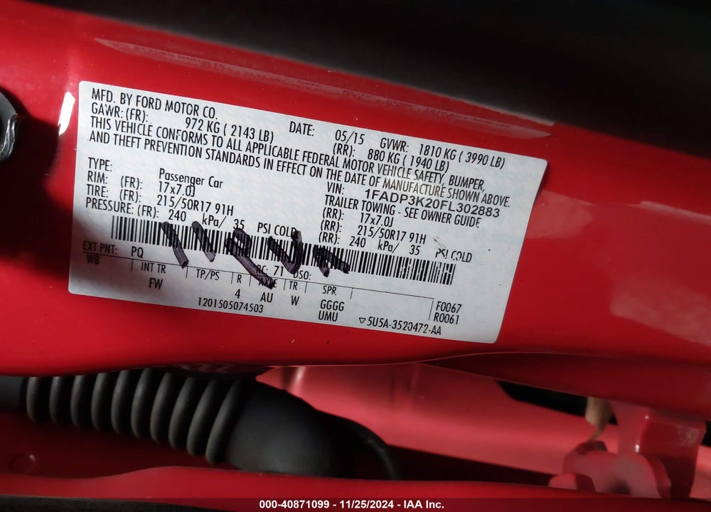 2015 FORD FOCUS SE VIN: 1FADP3K20FL302883