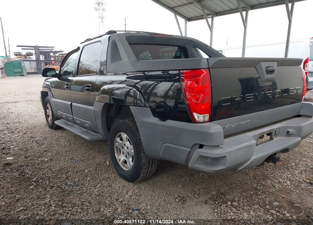 2002 CHEVROLET AVALANCHE 1500 VIN: 3GNEK13T02G126800