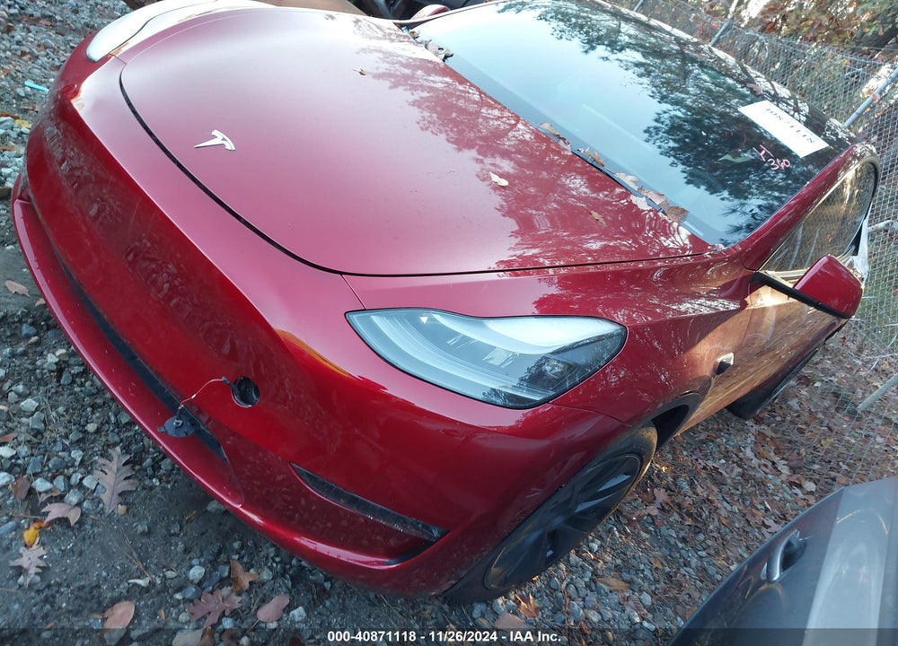 2024 TESLA MODEL Y LONG RANGE DUAL MOTOR ALL-WHEEL DRIVE/RWD VIN: 7SAYGDEDXRA308969
