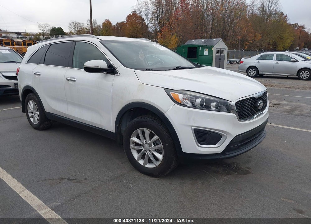 2016 KIA SORENTO 2.4L LX VIN: 5XYPG4A3XGG056946