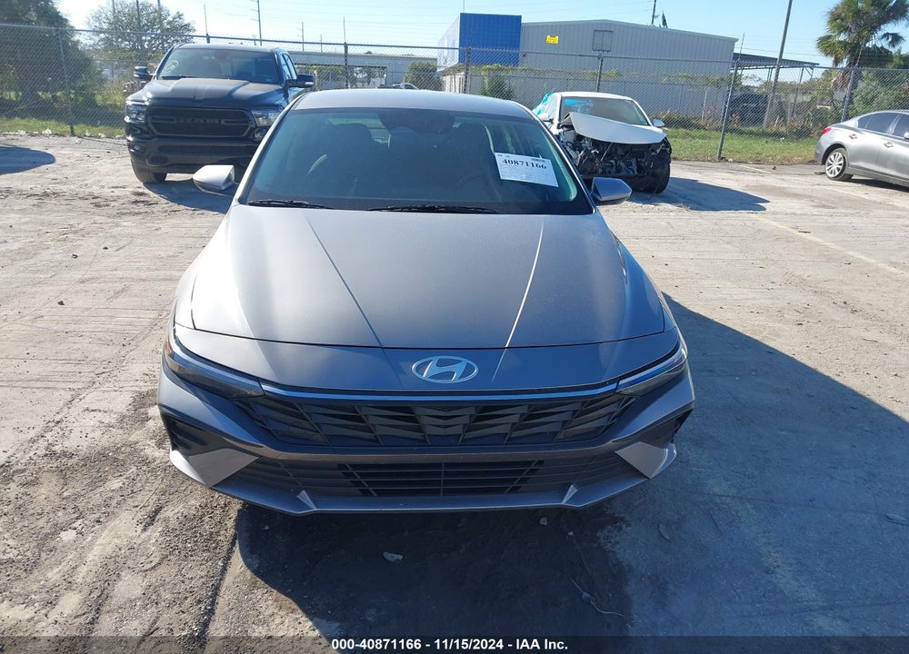 2024 HYUNDAI ELANTRA SE VIN: KMHLL4DG5RU666338