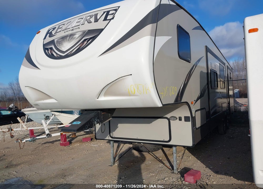 2016 CROSSROADS OTHER VIN: 4V0FC3125GB027346