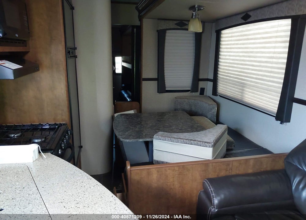 2016 CROSSROADS OTHER VIN: 4V0FC3125GB027346