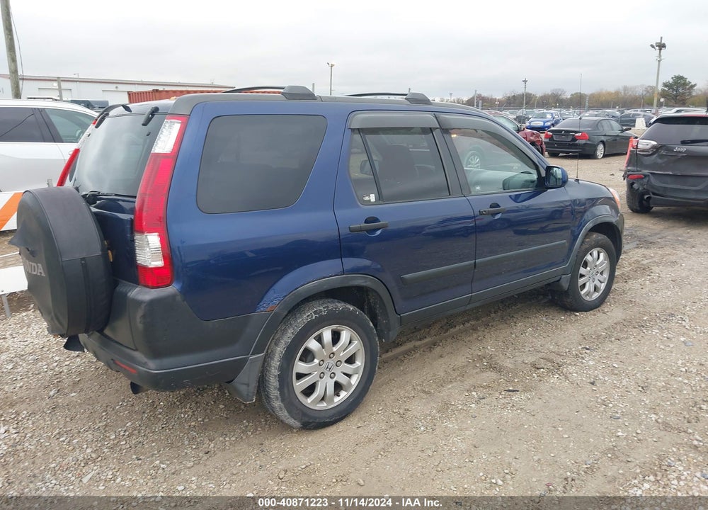2005 HONDA CR-V EX VIN: JHLRD78815C012228