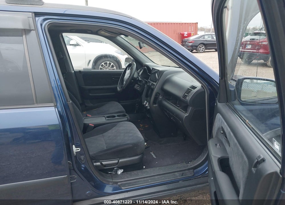 2005 HONDA CR-V EX VIN: JHLRD78815C012228