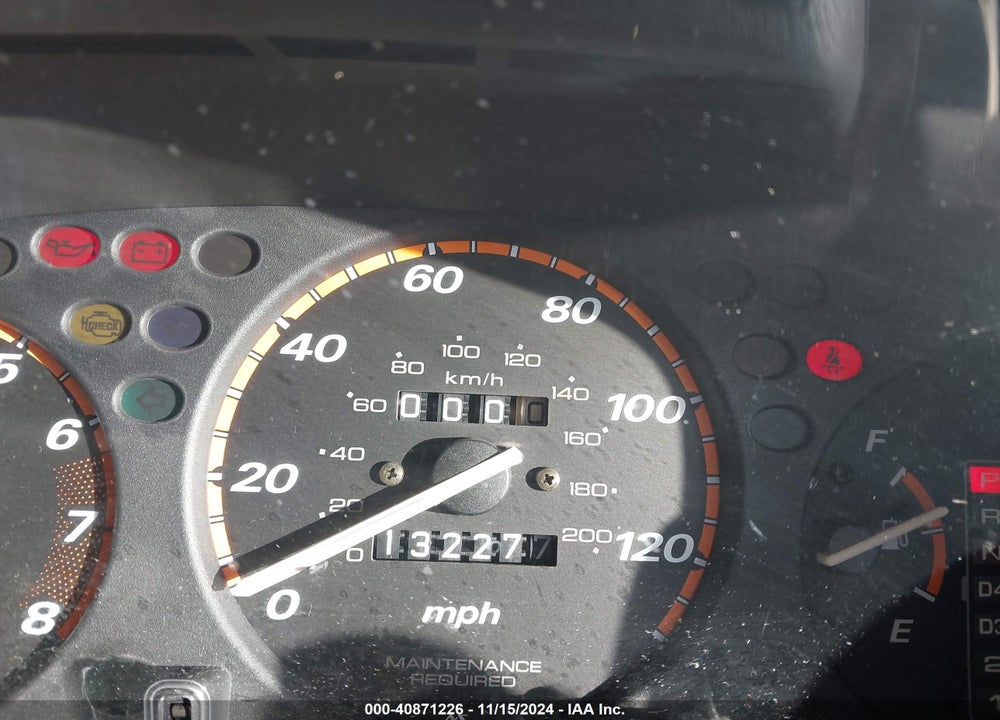 1998 HONDA CR-V LX VIN: JHLRD2847WC000389